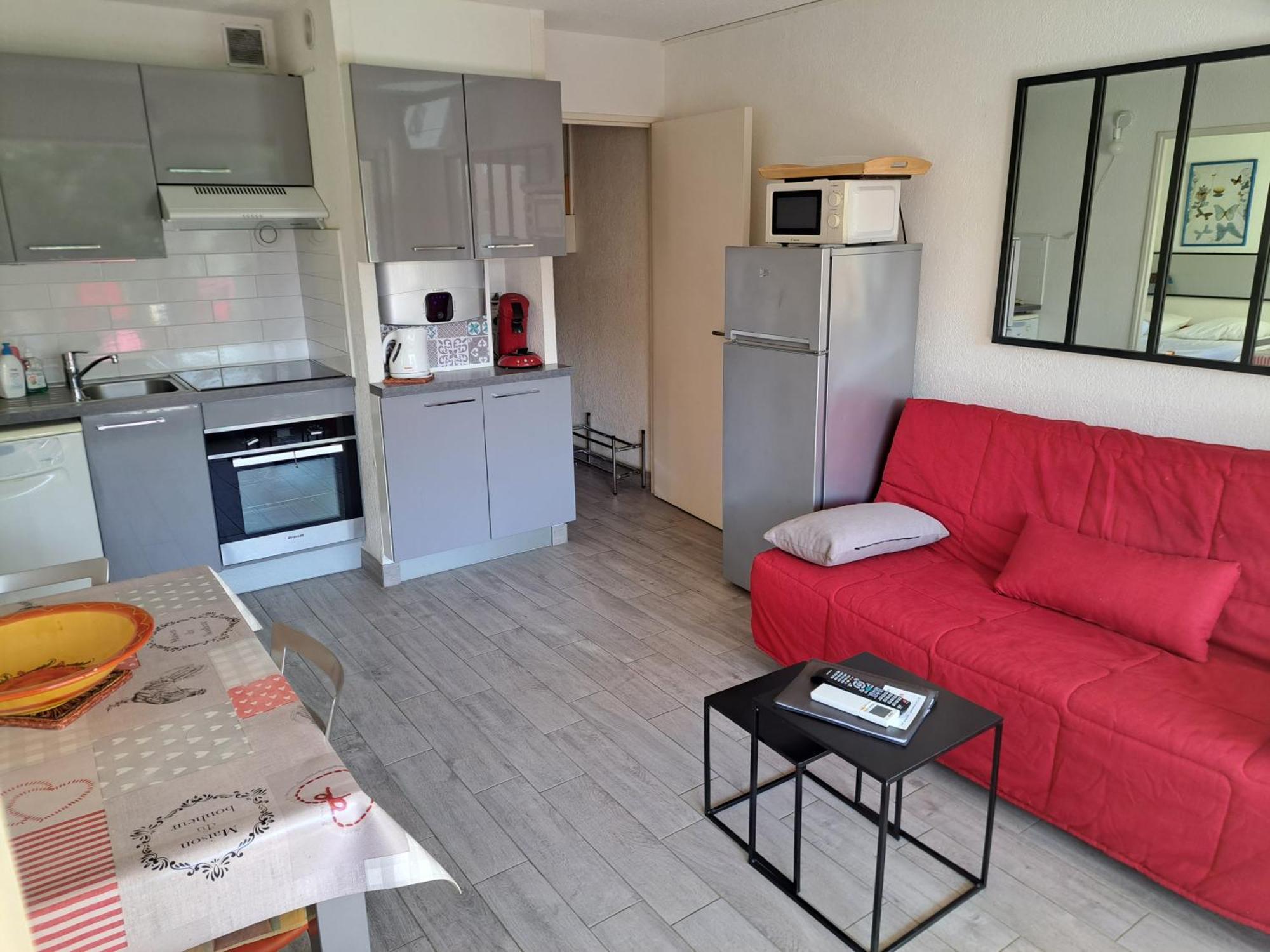 Helios 32, T2 Climatise, Parking, 500M Plage Agde Exteriér fotografie